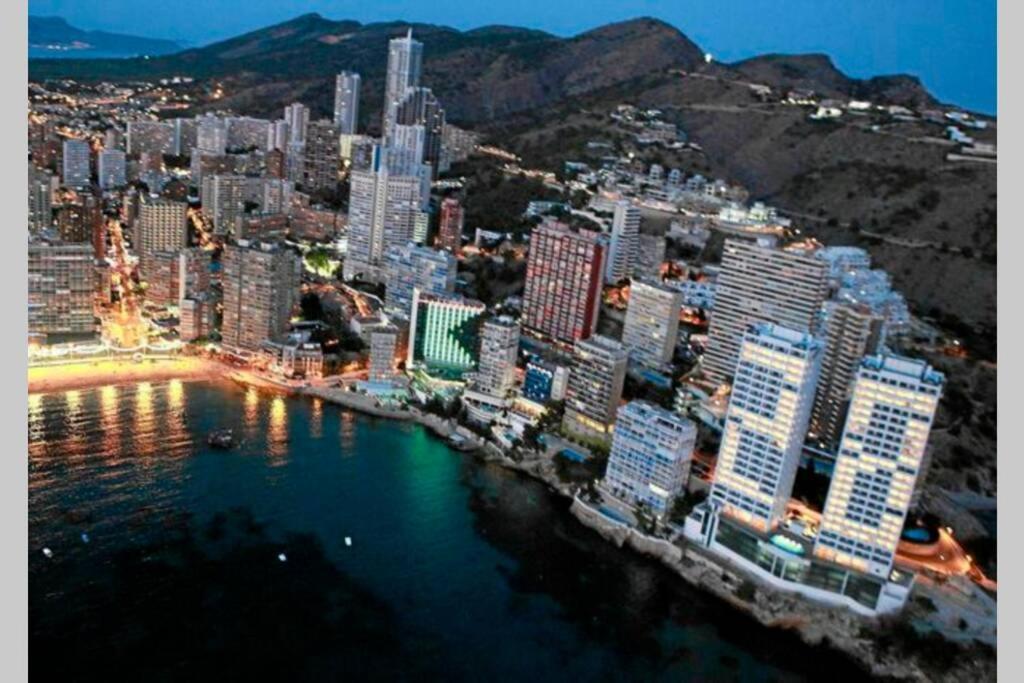 Exclusivo Apartamento Benidorm Playa De Levante Экстерьер фото