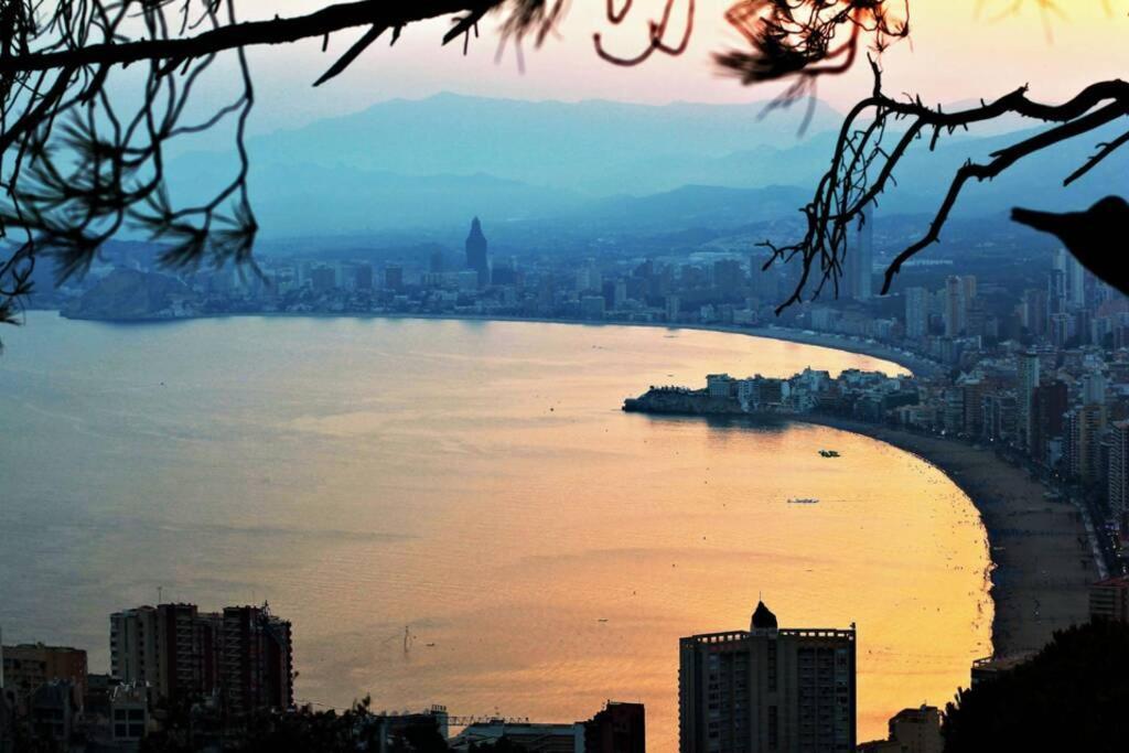 Exclusivo Apartamento Benidorm Playa De Levante Экстерьер фото